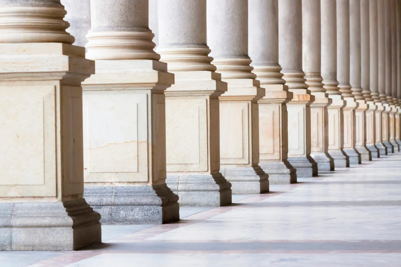 Hong Kong Banking Institutional Pillars