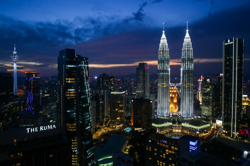 Hong Kong is Already Malaysia's 2nd Largest Investor — Here's What That Means for Your Business